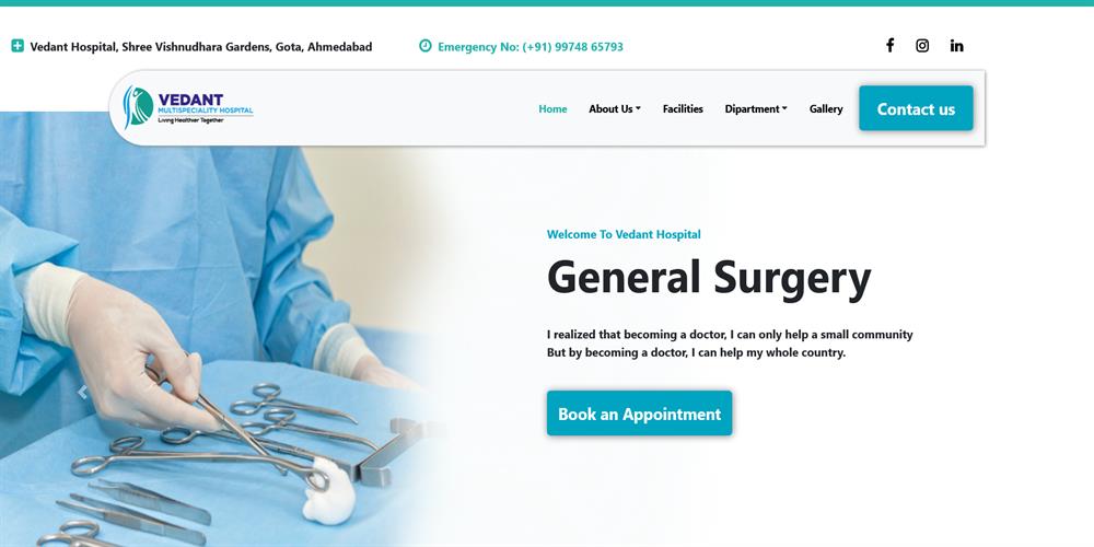 MediCare Hospital – Modern Healthcare, Clinic & Medical Services HTML Template